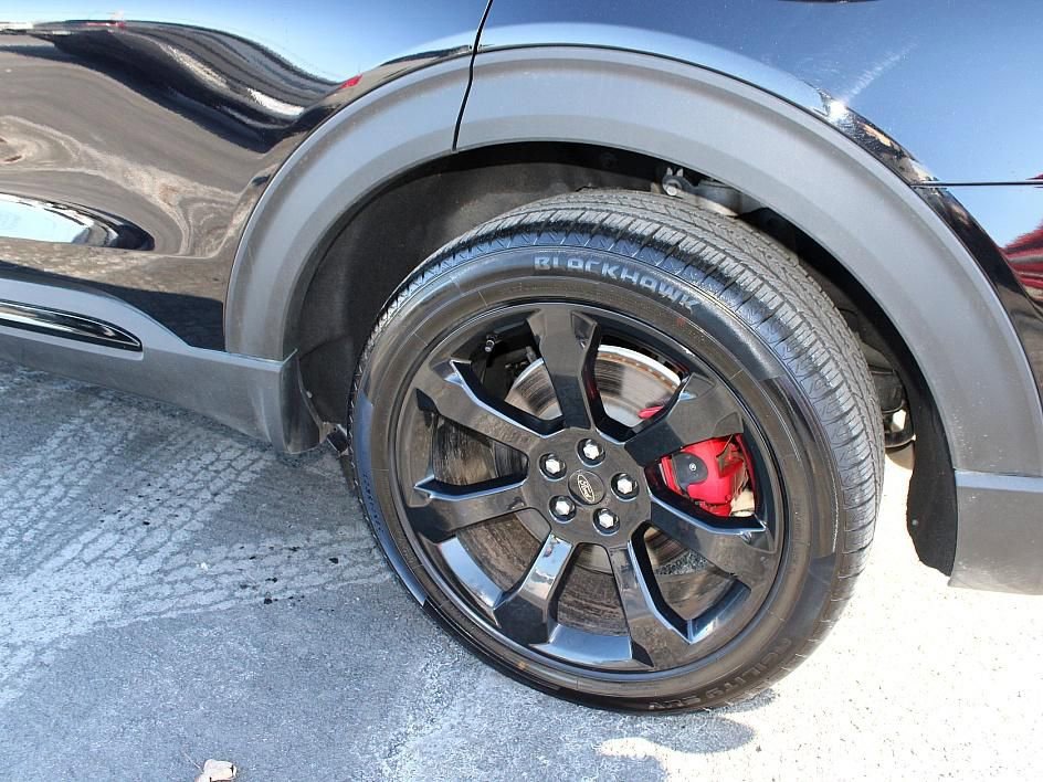 Used 2022 Ford Explorer ST w/ Equipment Group 401A AWD/4WD image 9