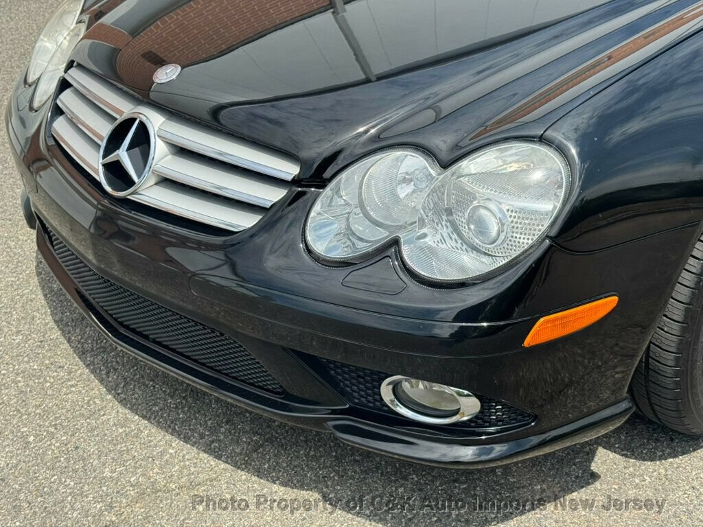 Used 2007 Mercedes-Benz SL 550 image 16