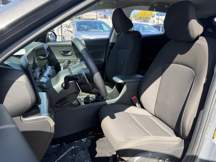 Used 2024 Hyundai Kona SEL FWD image 16