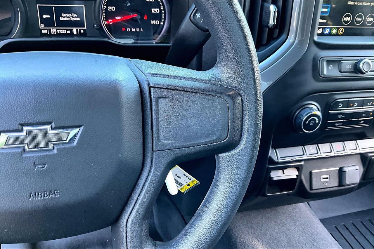 Used 2019 Chevrolet Silverado 1500 Custom Trail Boss w/ Custom Convenience Package AWD/4WD image 27