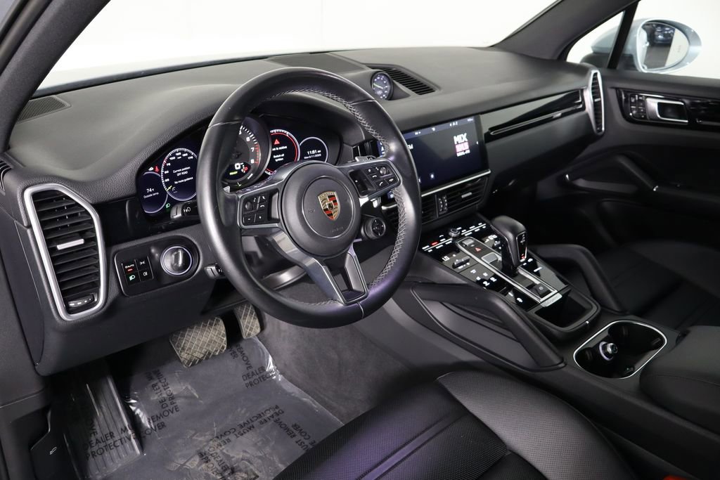 Used 2019 Porsche Cayenne E-Hybrid AWD/4WD image 26