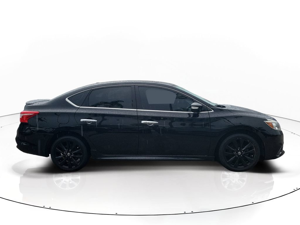 Used 2018 Nissan Sentra SR w/ SR Midnight Edition Package FWD image 5