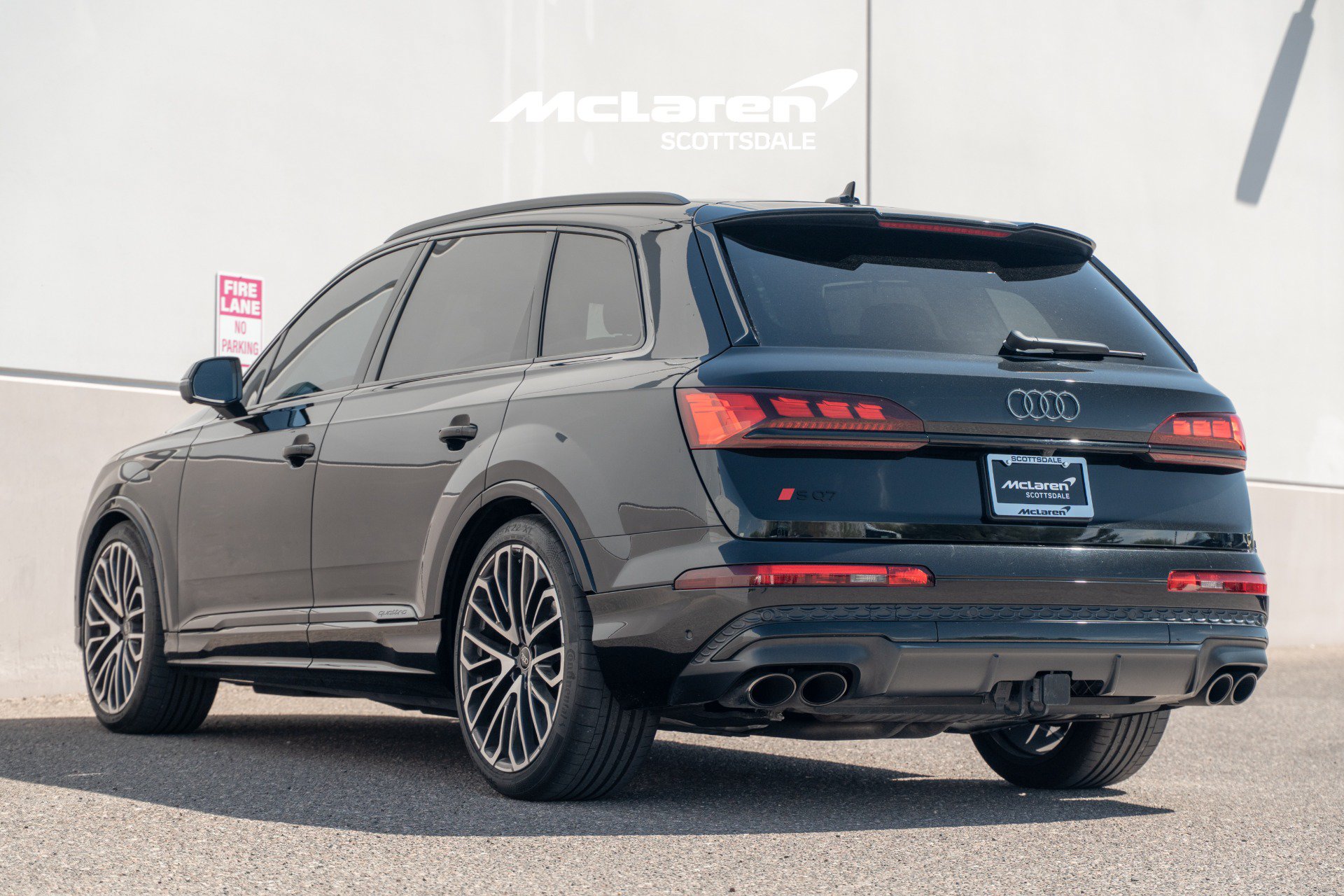 Used 2025 Audi SQ7 Prestige AWD/4WD image 5