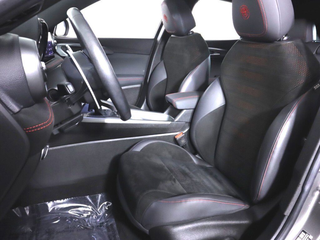 Used 2024 Alfa Romeo Tonale Veloce image 34