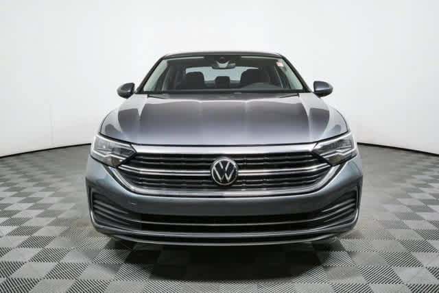 Used 2024 Volkswagen Jetta SE FWD image 35
