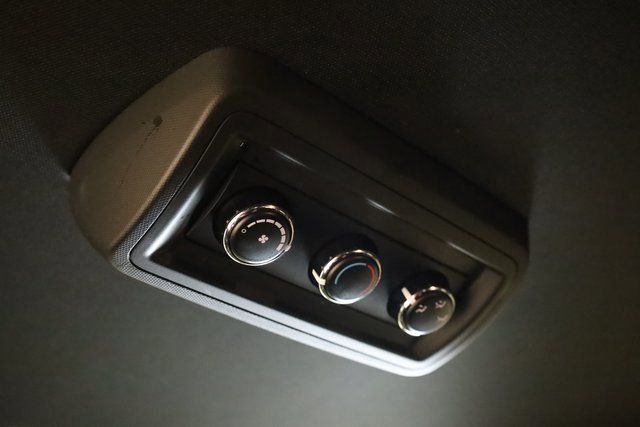 Used 2019 Dodge Grand Caravan SXT image 29