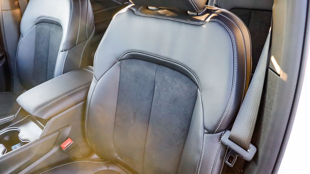 New 2025 Jeep Grand Cherokee L Altitude image 27