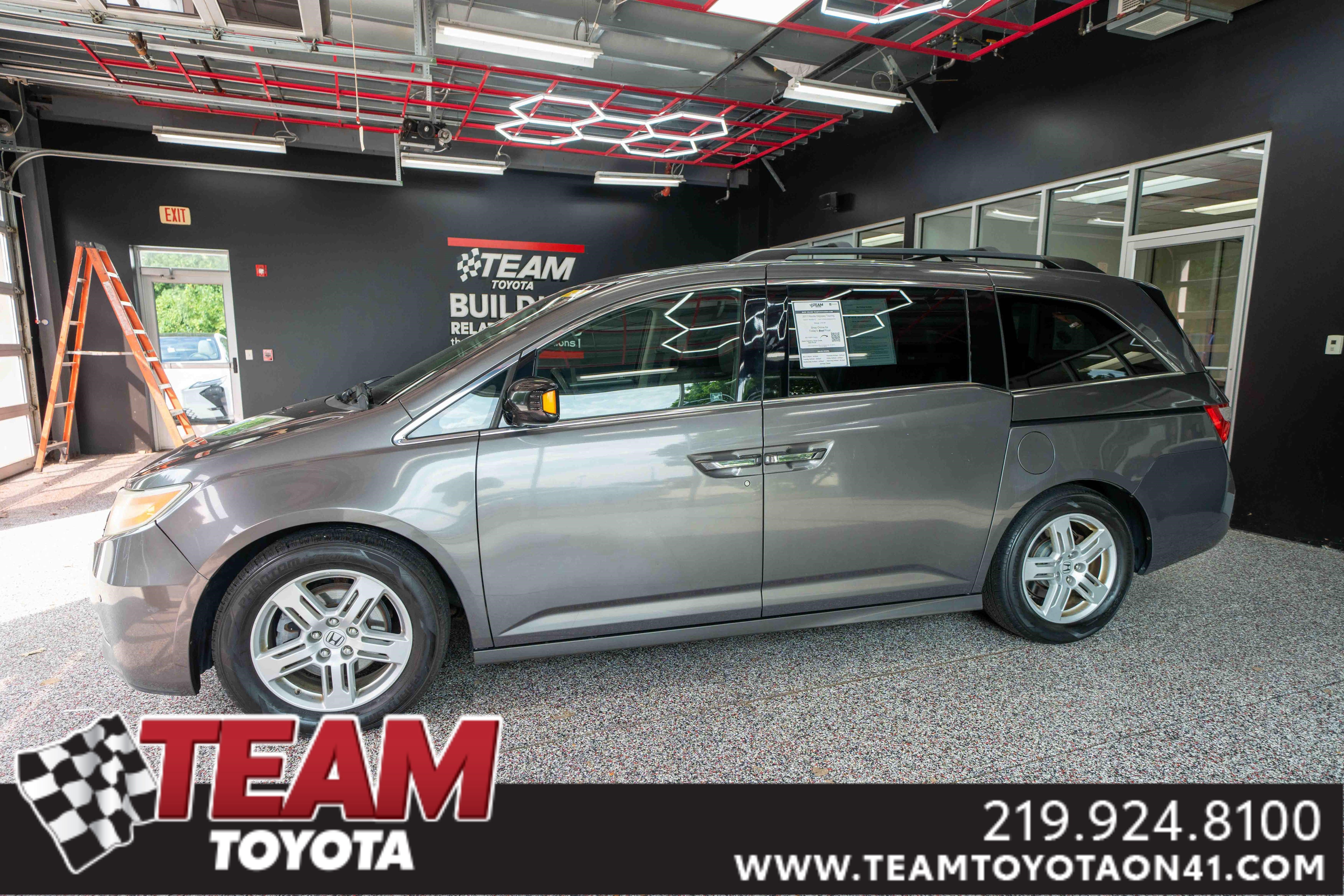 Used 2011 Honda Odyssey Touring