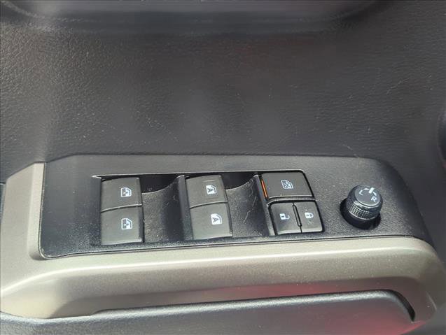 Used 2022 Toyota Tacoma Limited RWD image 11