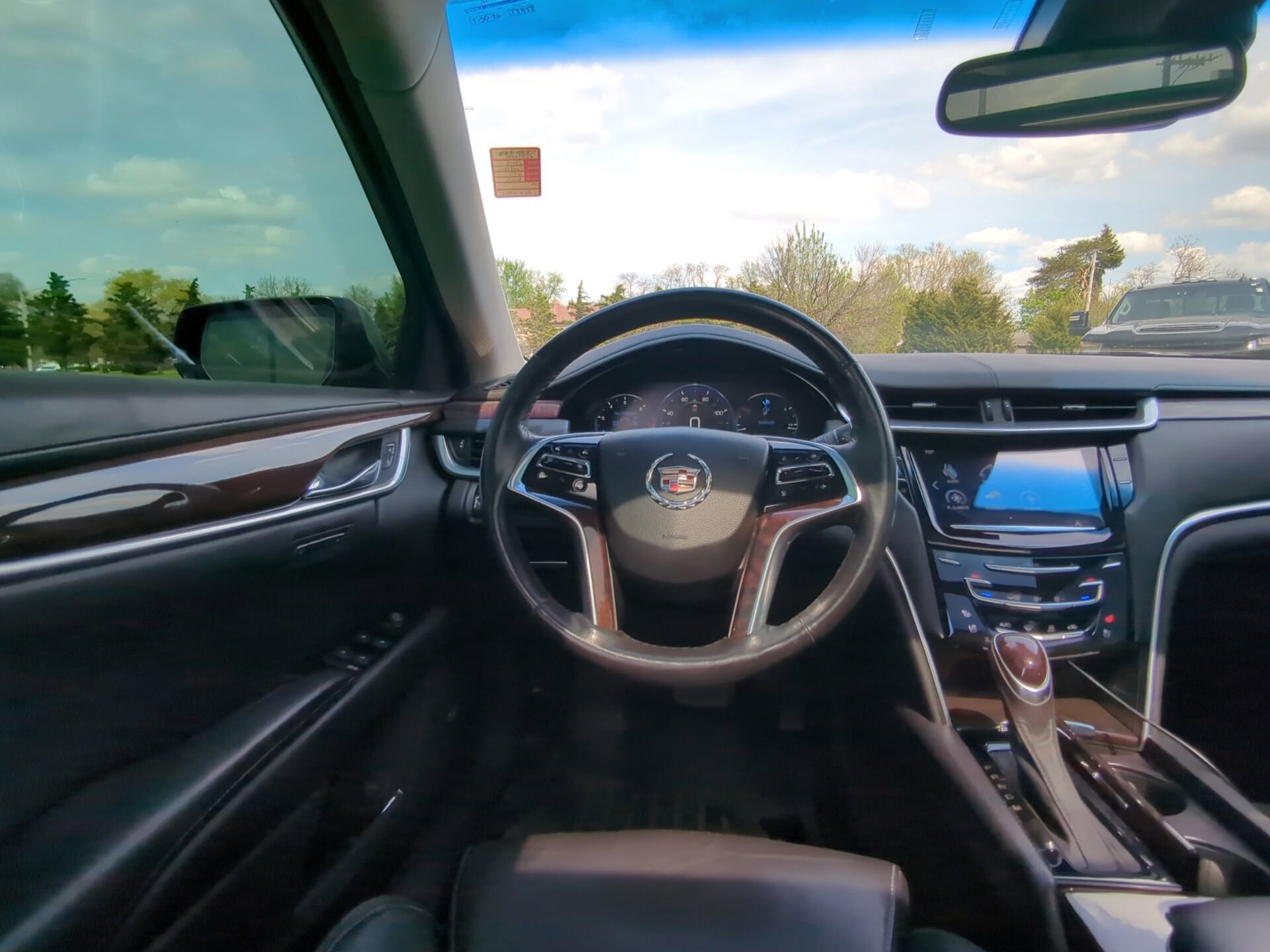 Used 2013 Cadillac XTS Premium AWD/4WD image 14
