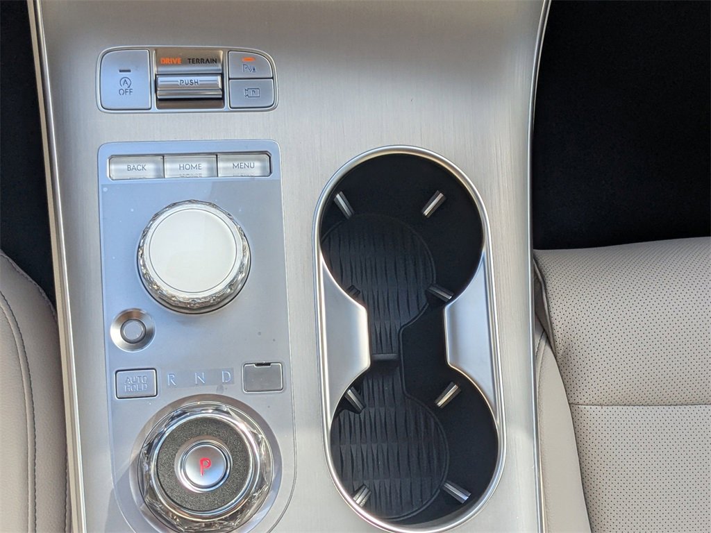 New 2026 Genesis GV70 2.5T Select image 16