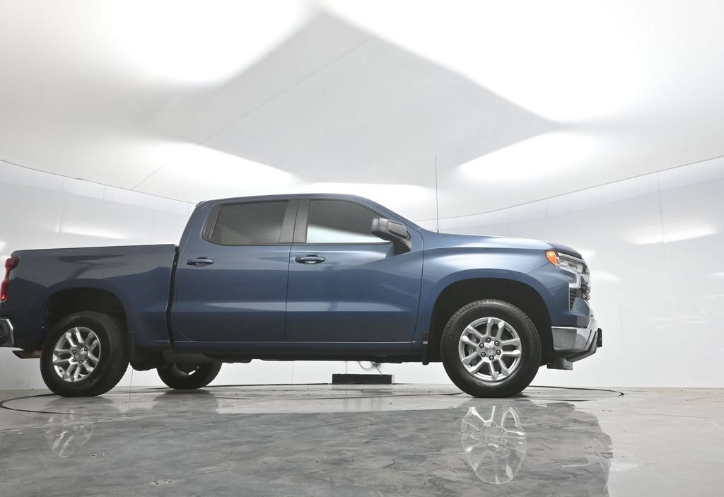 Used 2024 Chevrolet Silverado 1500 LT AWD/4WD image 60