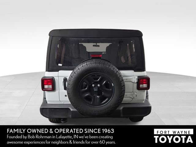 Used 2024 Jeep Wrangler Sport image 8