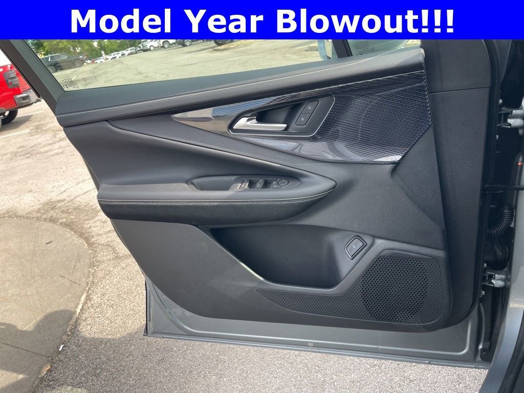 New 2024 Chevrolet Blazer EV LT image 9