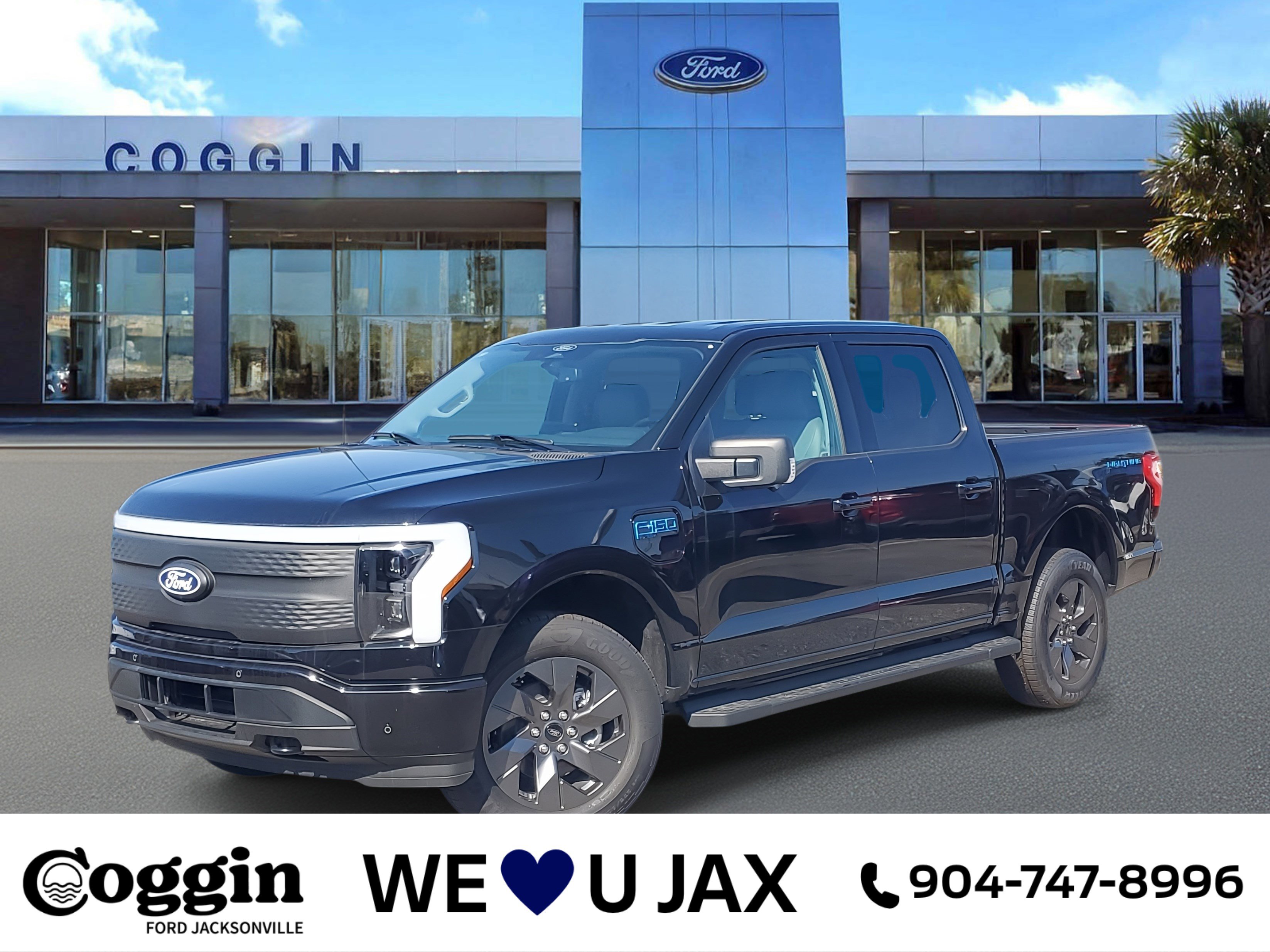 New 2025 Ford F150 Lightning Flash w/ Max Trailer Tow Package