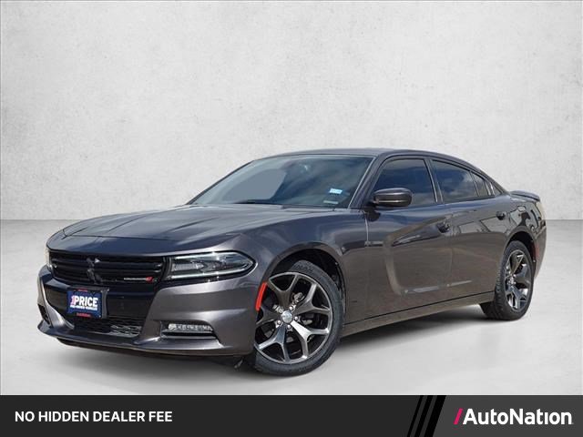 Used 2015 Dodge Charger SXT RWD image 1