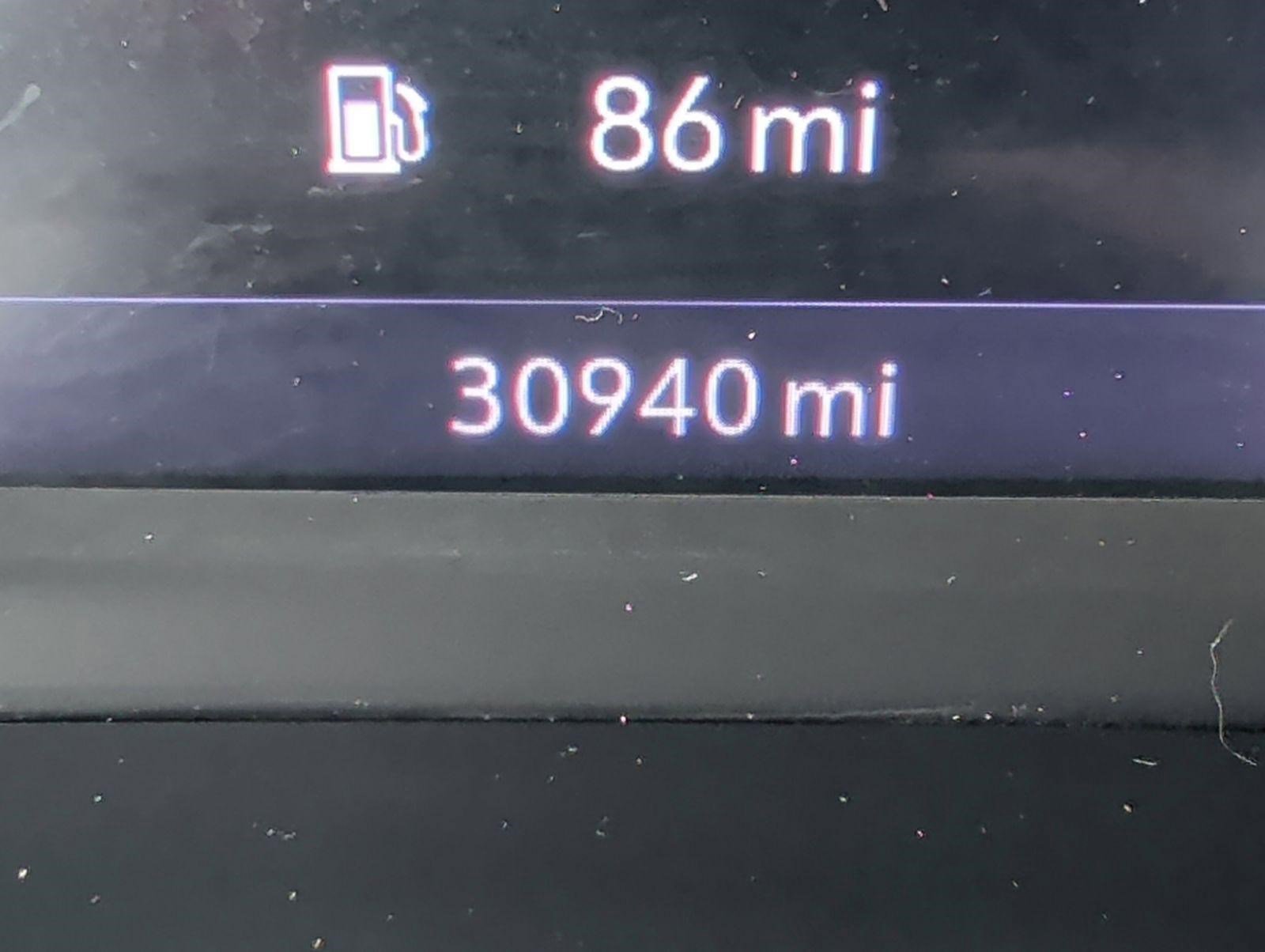 Used 2022 Buick Encore GX Select w/ Sport Touring Package image 16