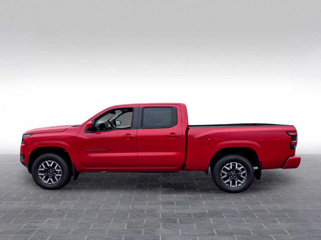 New 2027 Nissan Frontier SV w/ SV Convenience Package AWD/4WD image 3