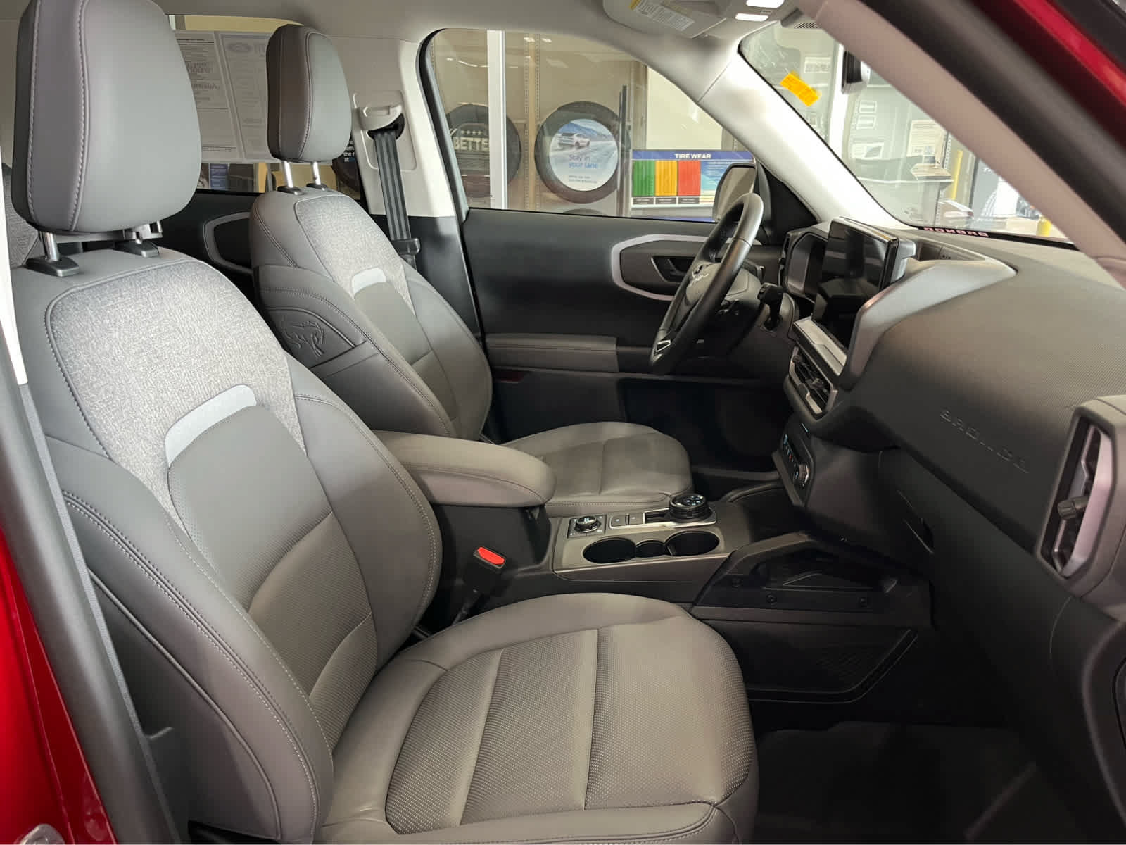 Used 2025 Ford Bronco Sport Badlands AWD/4WD image 42
