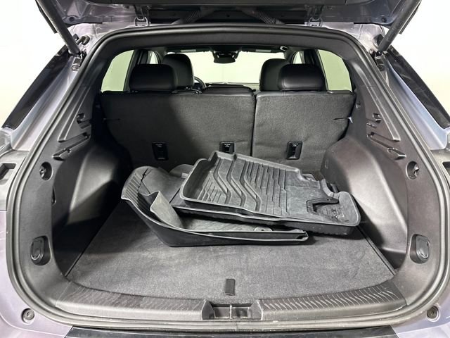 Used 2025 Chevrolet Equinox EV LT w/ Convenience Package image 25