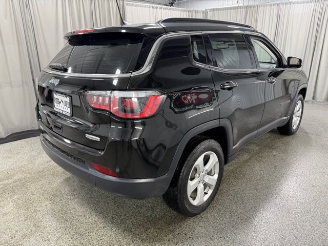 Used 2020 Jeep Compass Latitude w/ Cold Weather Group image 4