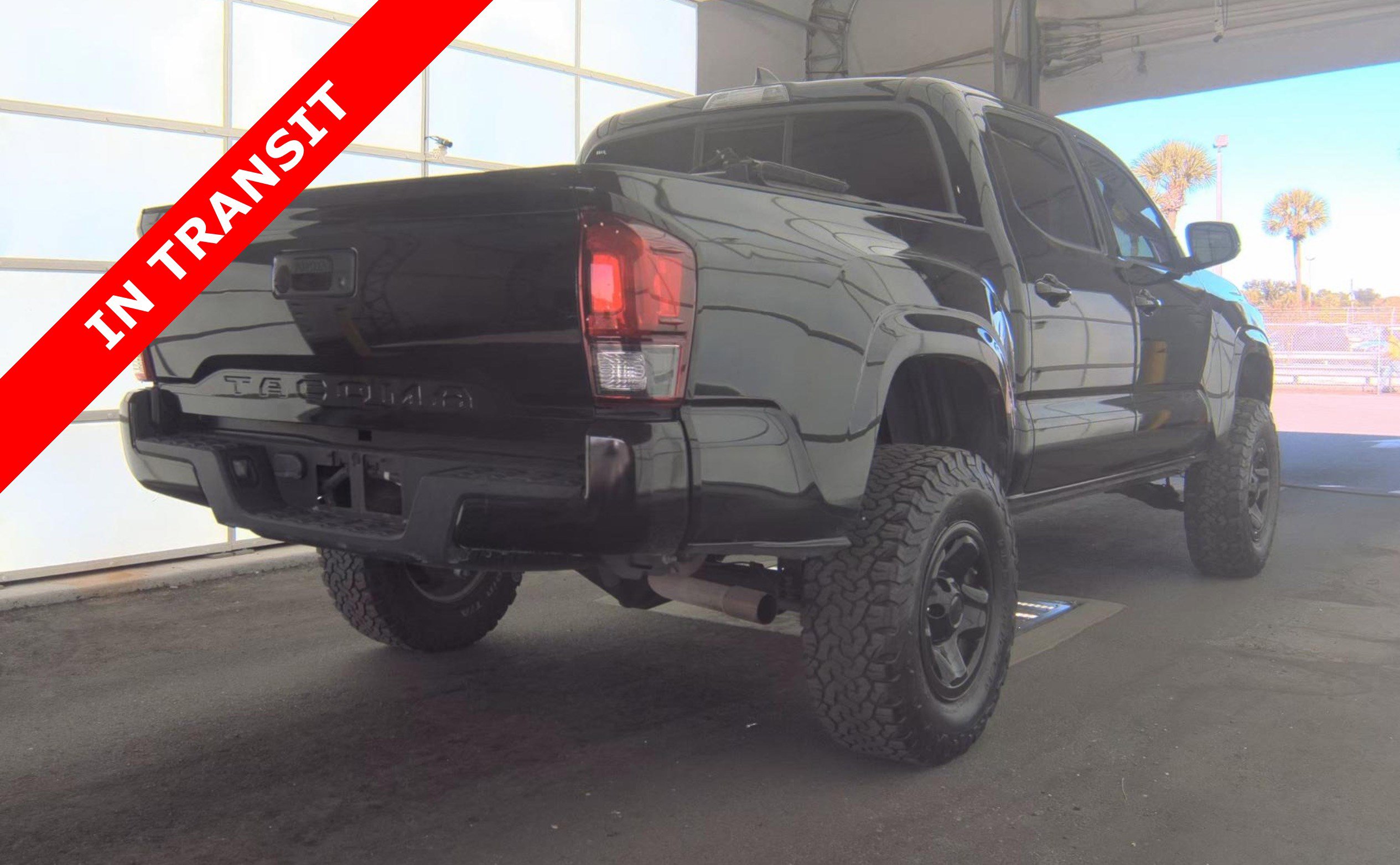 Used 2019 Toyota Tacoma SR w/ SR Convenience Package image 5