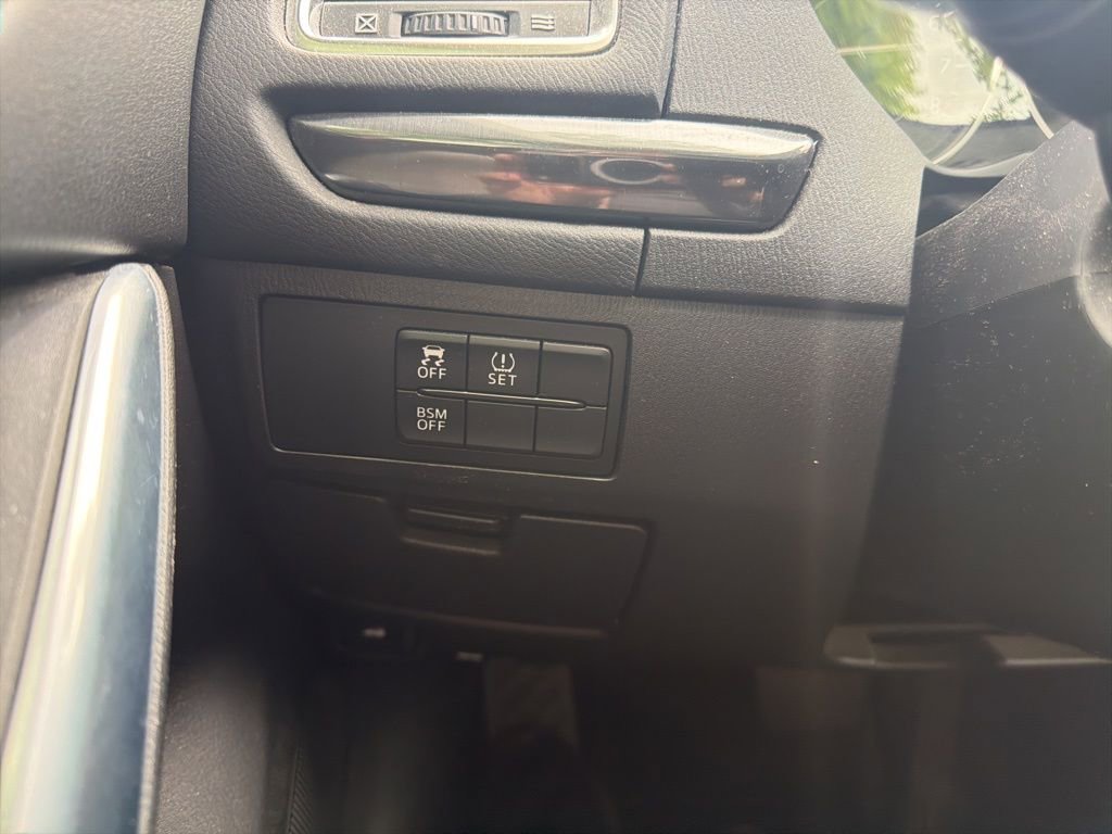 Used 2015 MAZDA MAZDA6 Touring image 16