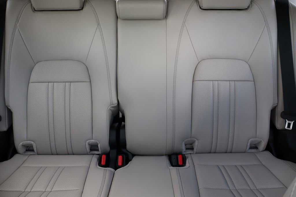 Used 2025 Honda HR-V EX-L image 35