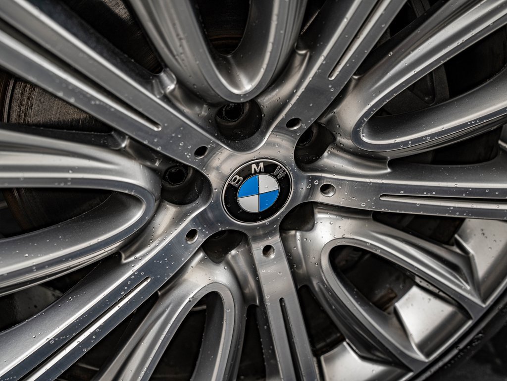 Used 2018 BMW 750i 750i image 8