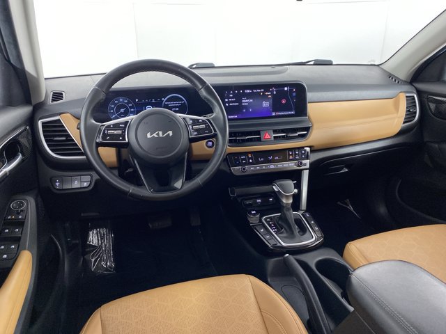 Used 2024 Kia Seltos EX AWD/4WD image 23
