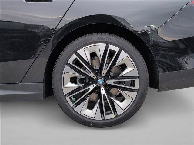 Used 2026 BMW 530i xDrive w/ Premium Package AWD/4WD image 10