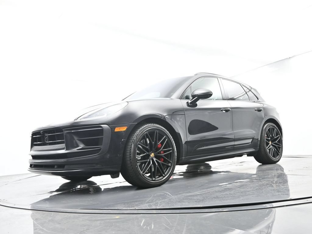 Certified 2024 Porsche Macan GTS AWD/4WD image 46