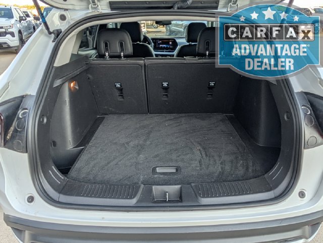 Used 2025 Chevrolet Trax LT FWD image 22