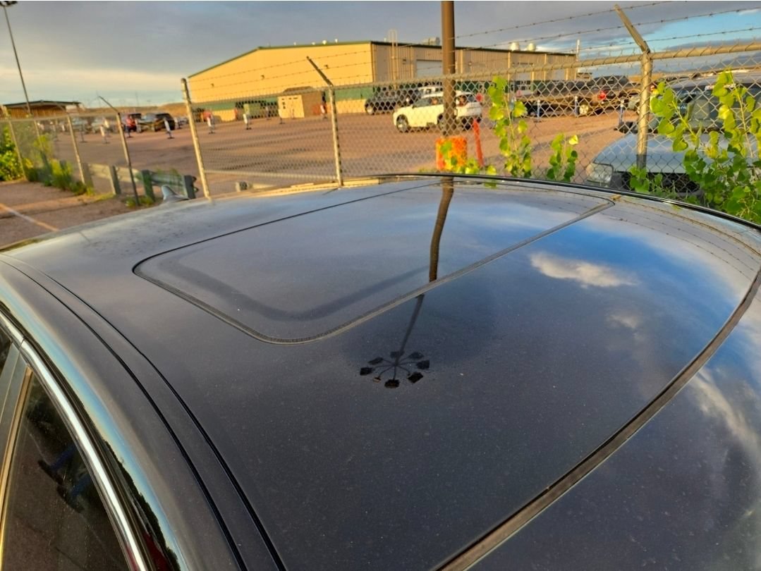 Used 2011 Hyundai Genesis 4.6 RWD image 6