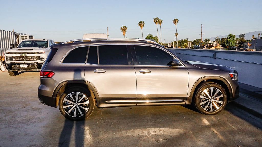 Used 2021 Mercedes-Benz GLB 250 4MATIC image 13