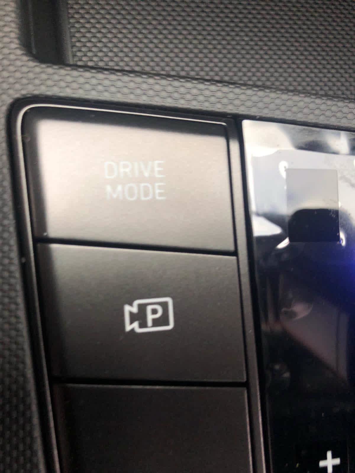 New 2026 Hyundai Elantra SEL Sport FWD image 16