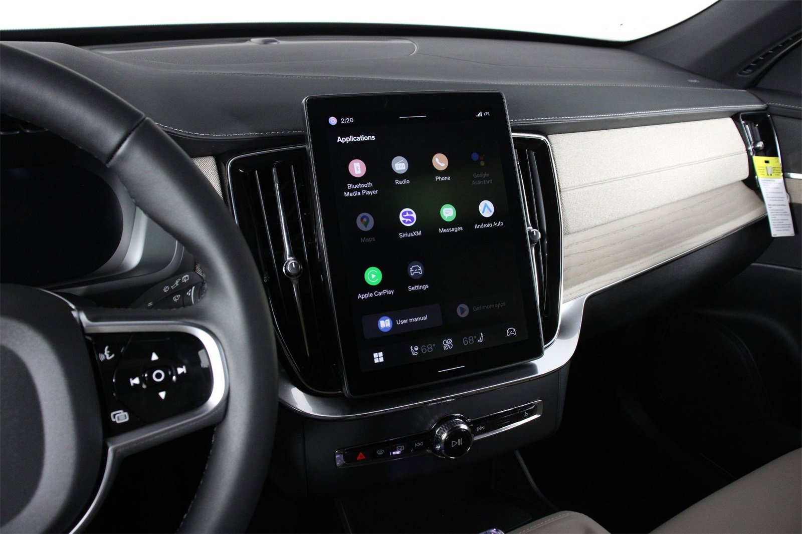 New 2026 Volvo XC90 B6 Plus w/ Protection Package image 6