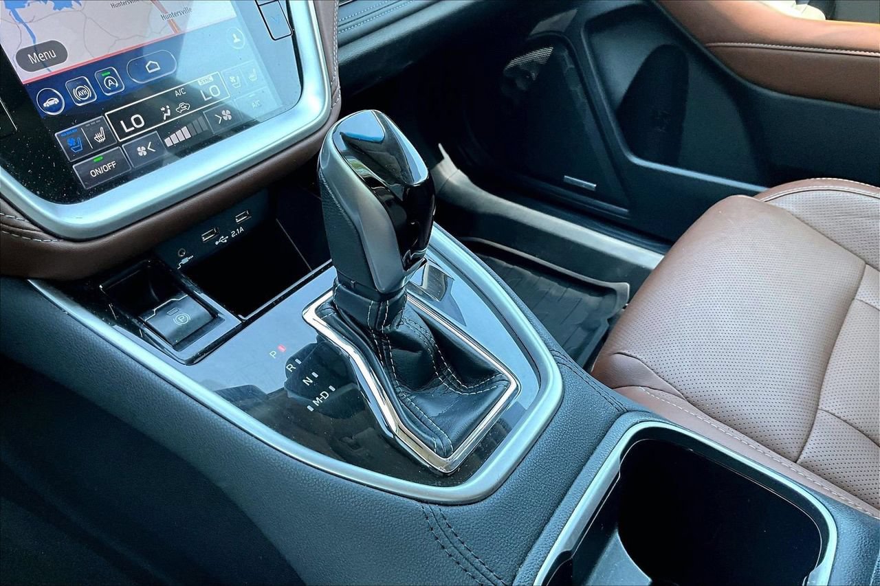 Used 2021 Subaru Outback Touring AWD/4WD image 31