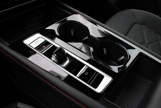 New 2024 Volkswagen Atlas Peak Edition SEL image 14