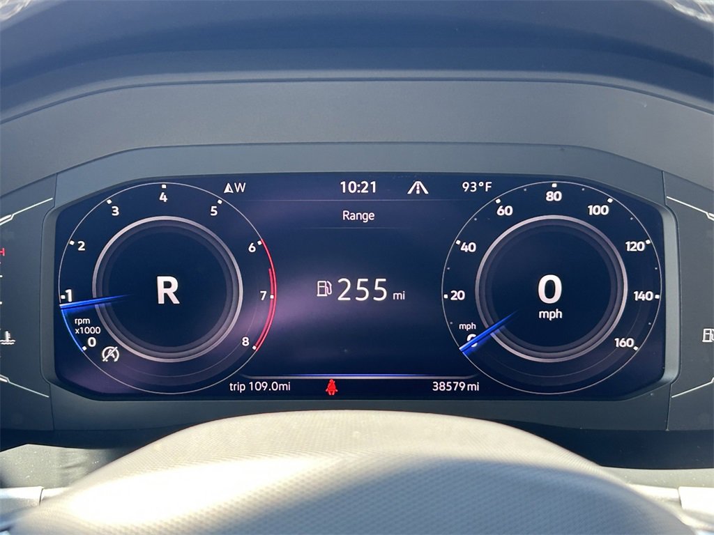 Used 2022 Volkswagen Atlas Cross Sport SE image 27