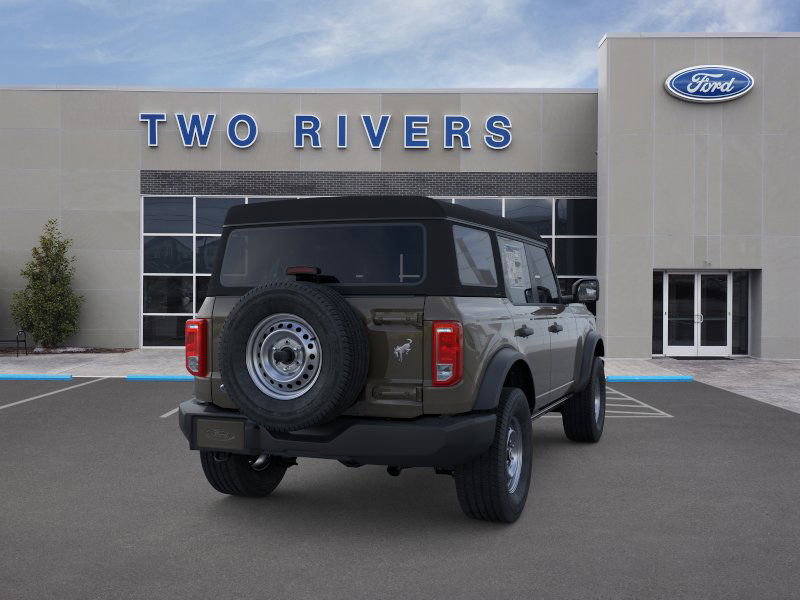 New 2025 Ford Bronco 4-Door image 8