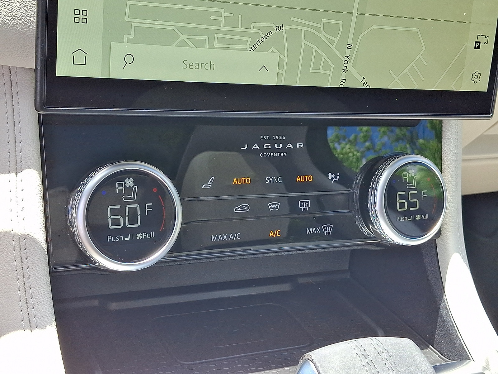 Used 2023 Jaguar F-PACE S AWD/4WD image 15