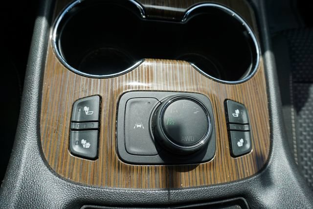 Used 2023 GMC Acadia SLE w/ Driver Convenience Package AWD/4WD image 24