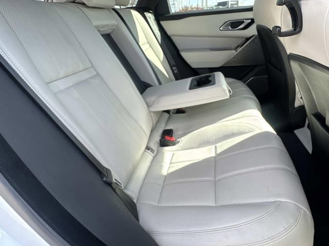 Used 2022 Land Rover Range Rover Velar R-Dynamic S image 11