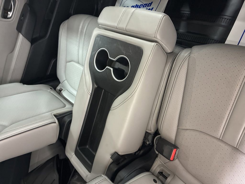 Used 2024 Honda Pilot Elite image 23