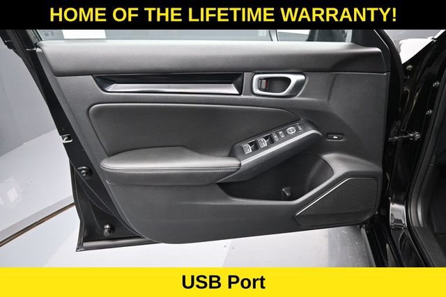 Used 2024 Honda Civic Touring image 11