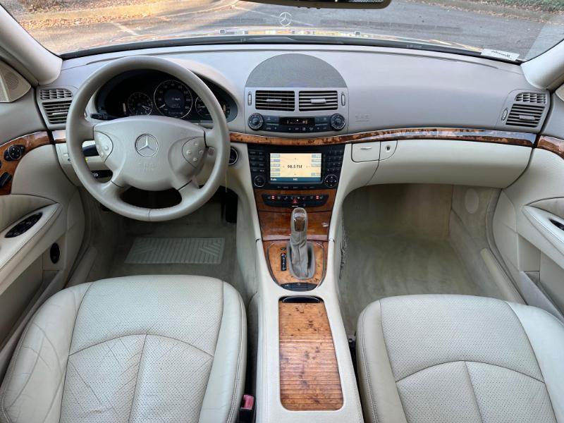 Used 2006 Mercedes-Benz E 500 Sedan image 31