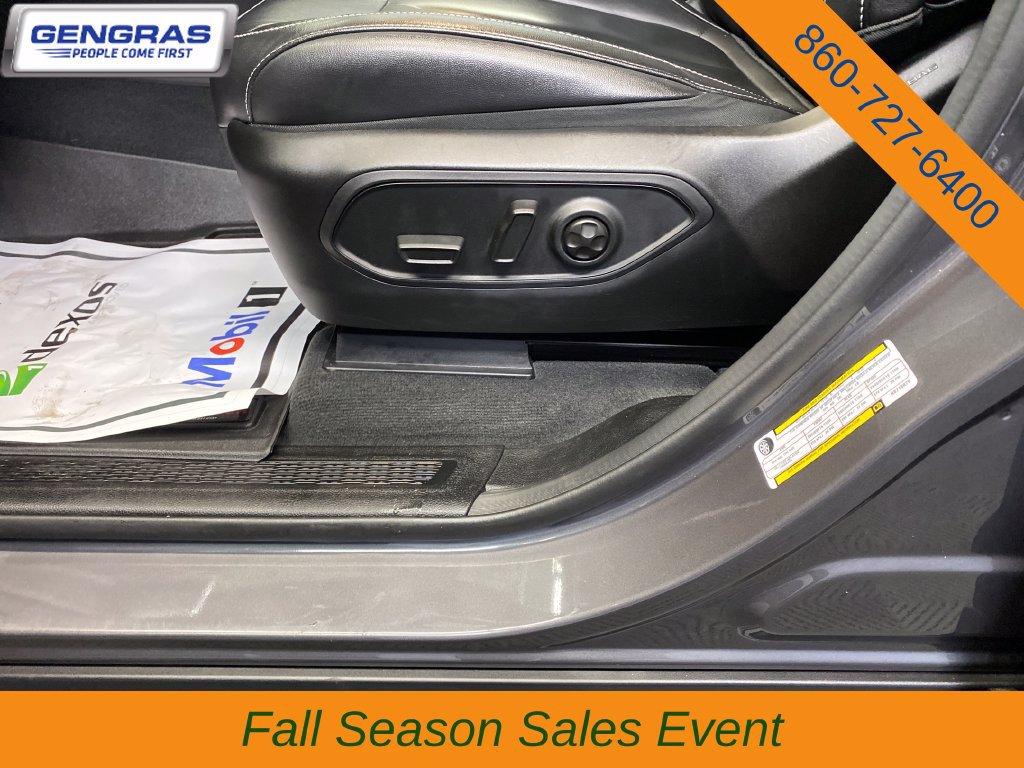 Used 2022 Jeep Grand Cherokee Limited 4xe w/ MOPAR Finishing Package AWD/4WD image 15