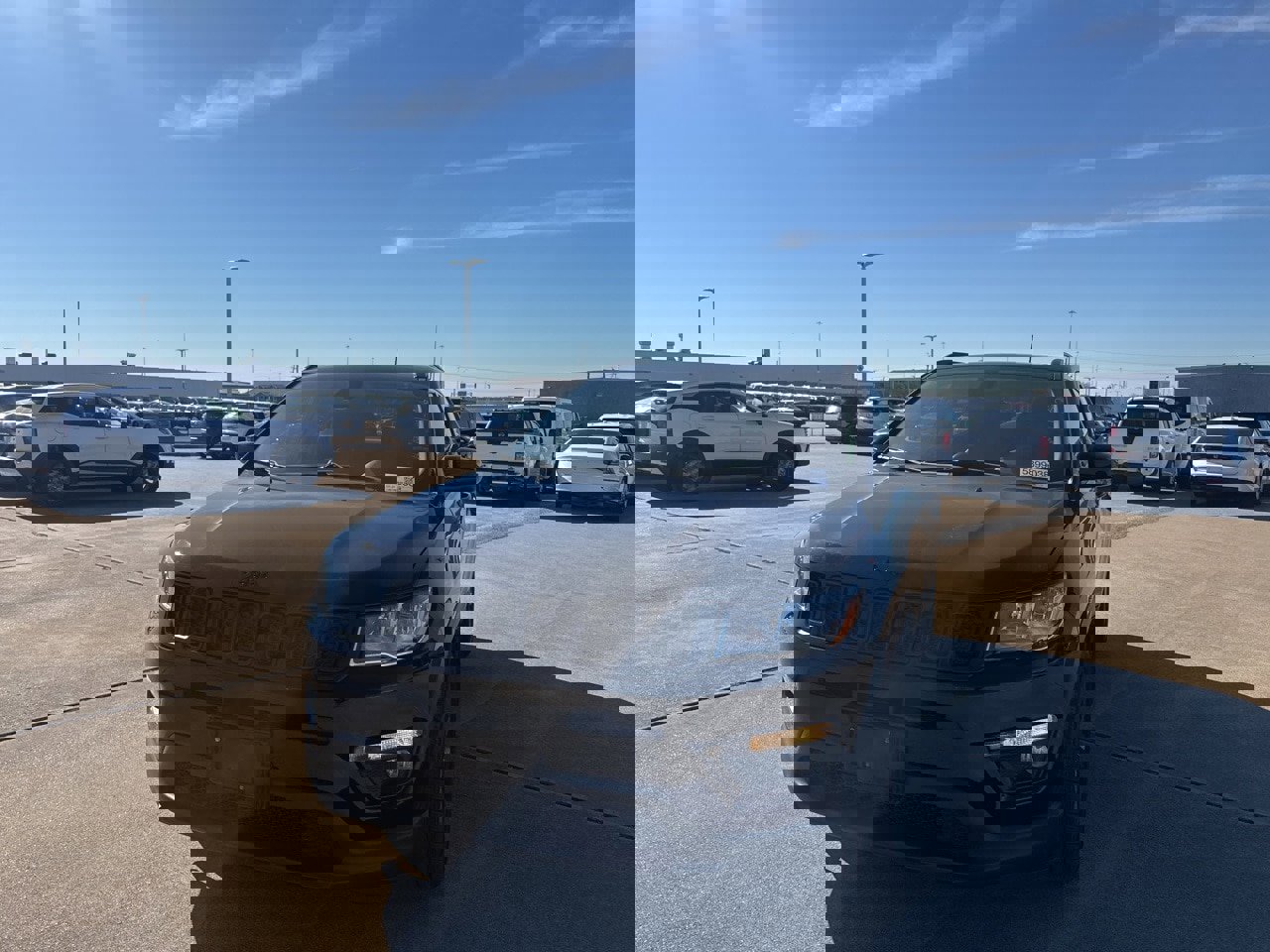 Used 2020 Jeep Compass Latitude image 6