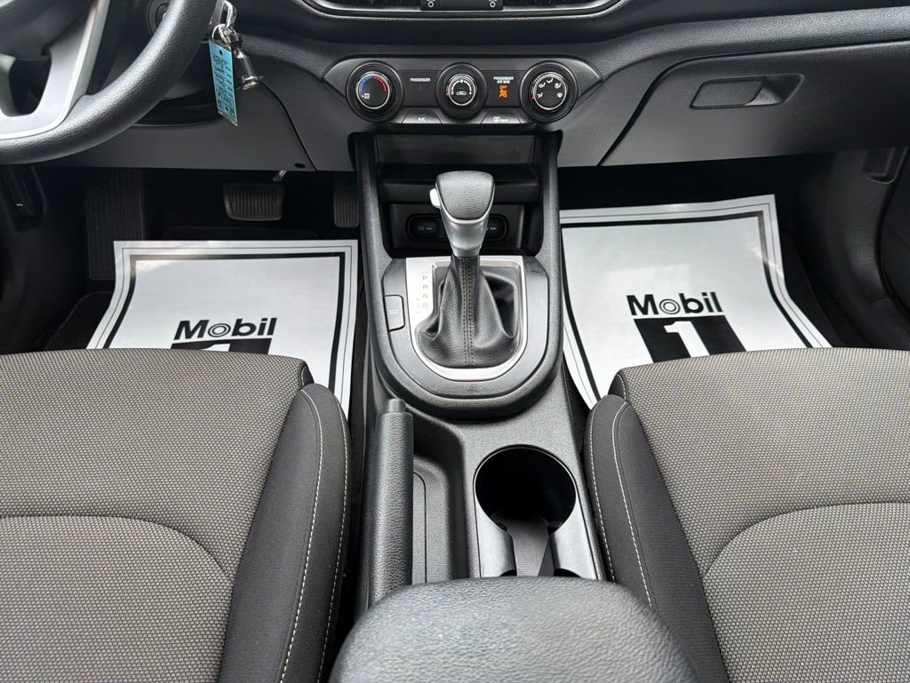 Certified 2023 Kia Forte LXS w/ LXS Technology Package FWD image 21